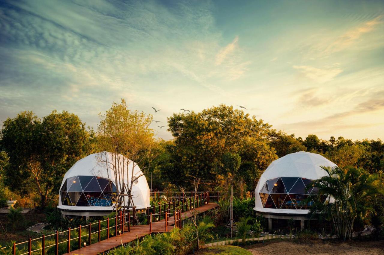 Nakara & Glamping Vila